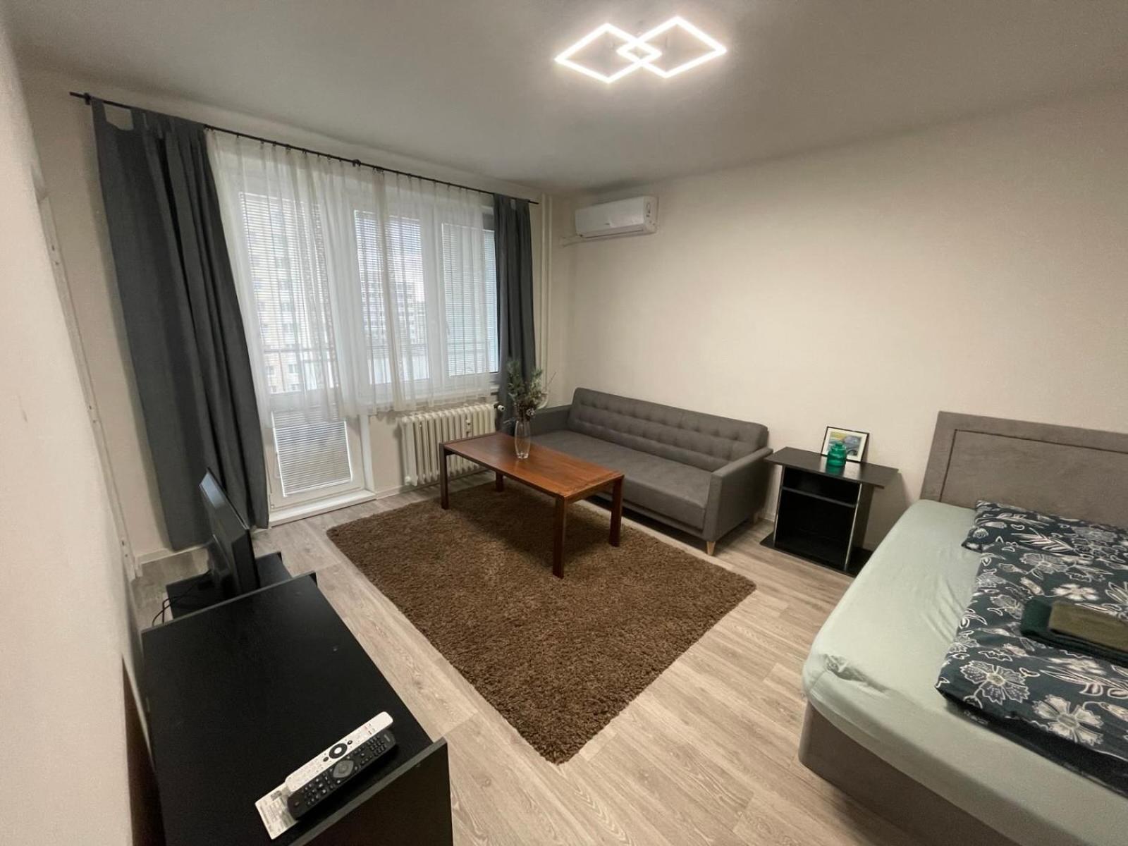 Apartman Sabo Komenskeho Kösice Dış mekan fotoğraf